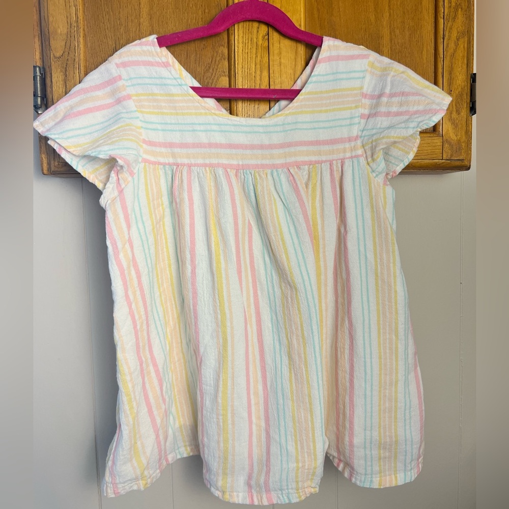 Cat & Jack Rainbow Striped Linen-like top, tie back, ruffle sleeves, Girl’s L